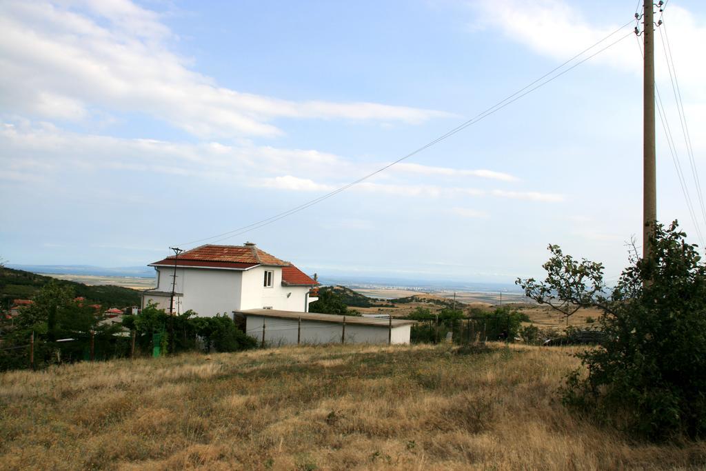 Bryastovets Villa Sanaan חדר תמונה